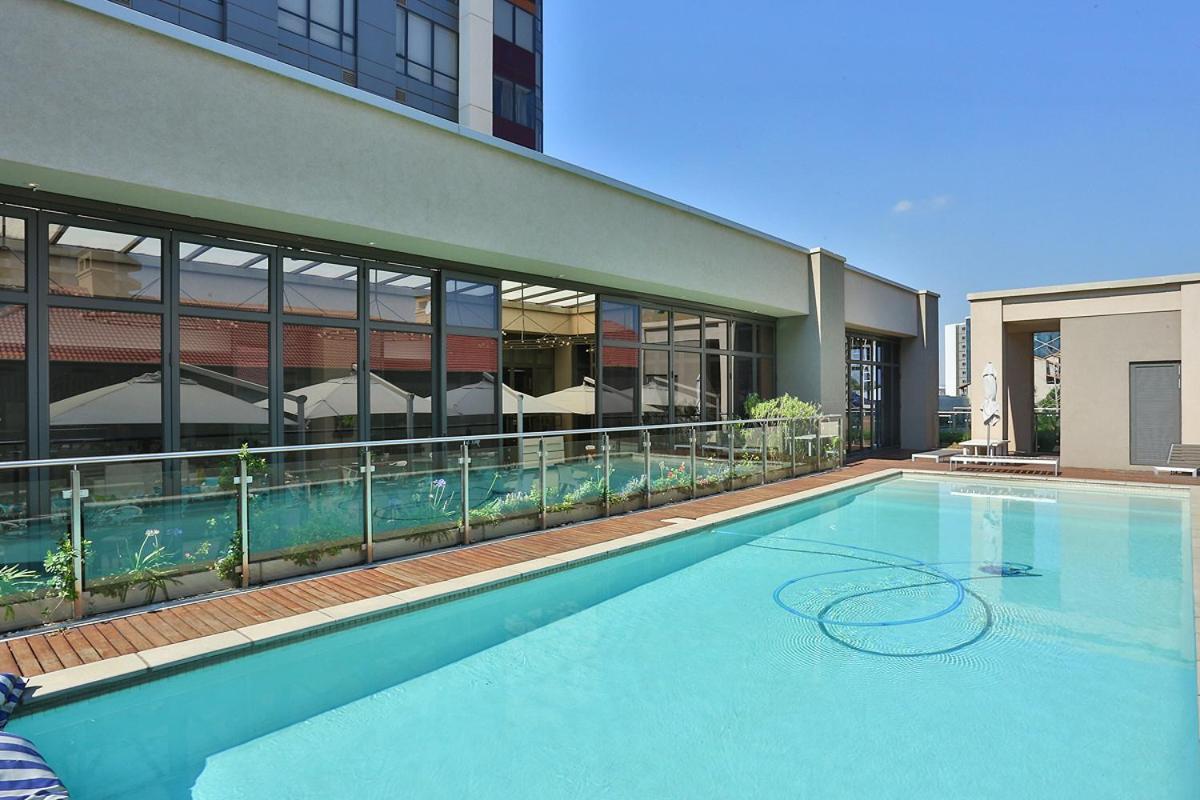304 Sandton Skye Γιοχάνεσμπουργκ Εξωτερικό φωτογραφία